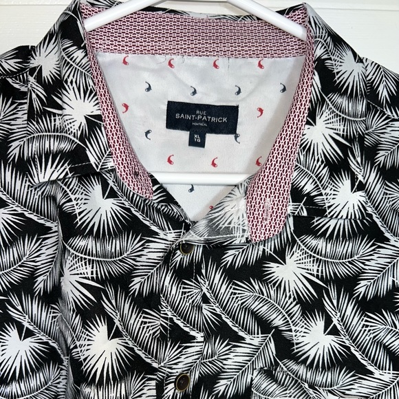 Casual button down shirt - Picture 2 of 4